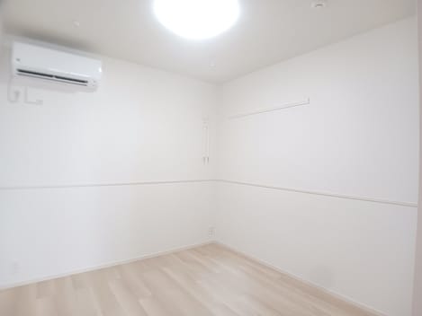 Naikan11 20260825000000