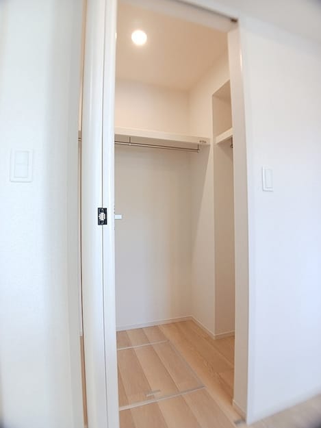 Naikan8 20260828000000