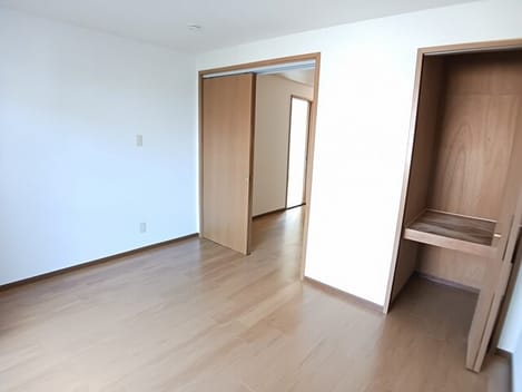 Naikan12 20251001000000