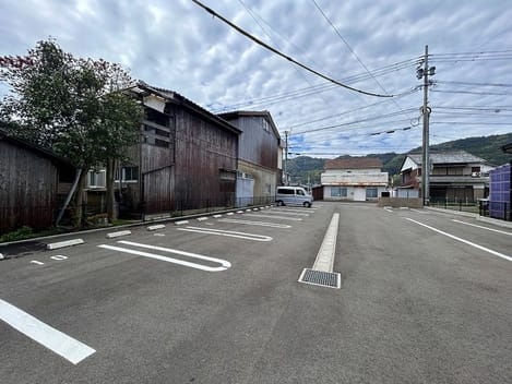 Naikan10 20260413000000
