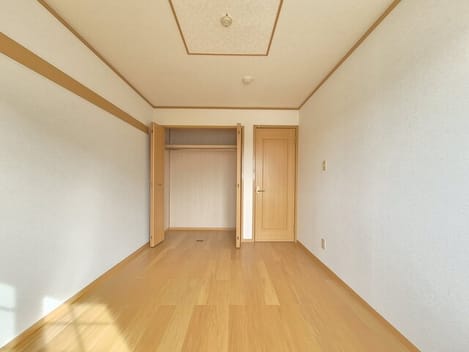 Naikan8 20260430000000