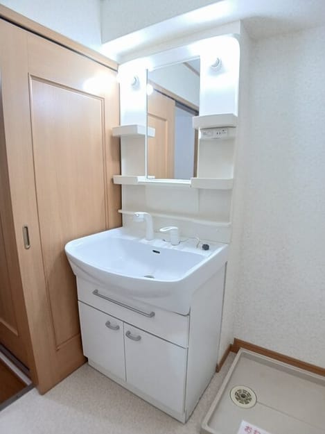Naikan9 20260528000000