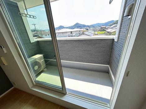Naikan9 20260827000000